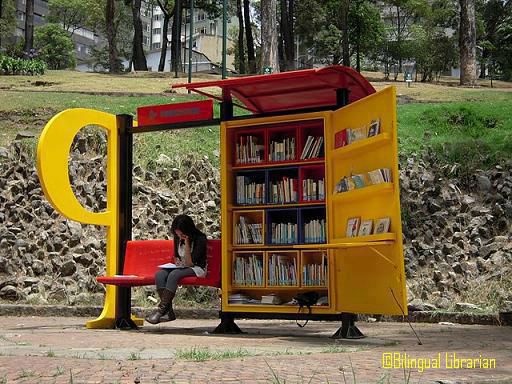 La boîte à livres Abribus (Bogota)